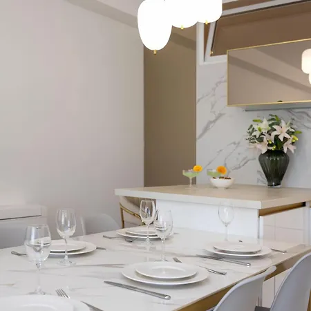Tanita Exclusive Beachfront Podstrana