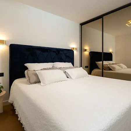 Tanita Exclusive Beachfront Podstrana