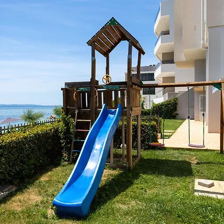 Tanita Exclusive Beachfront Apartment *